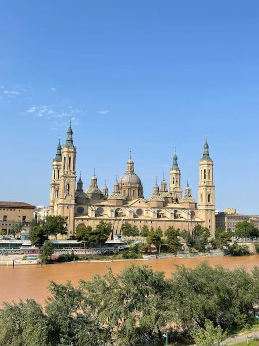 Apartamento Con Vistas Al Pilar Con Aparcamiento Privado Saragossa Zewnętrze zdjęcie